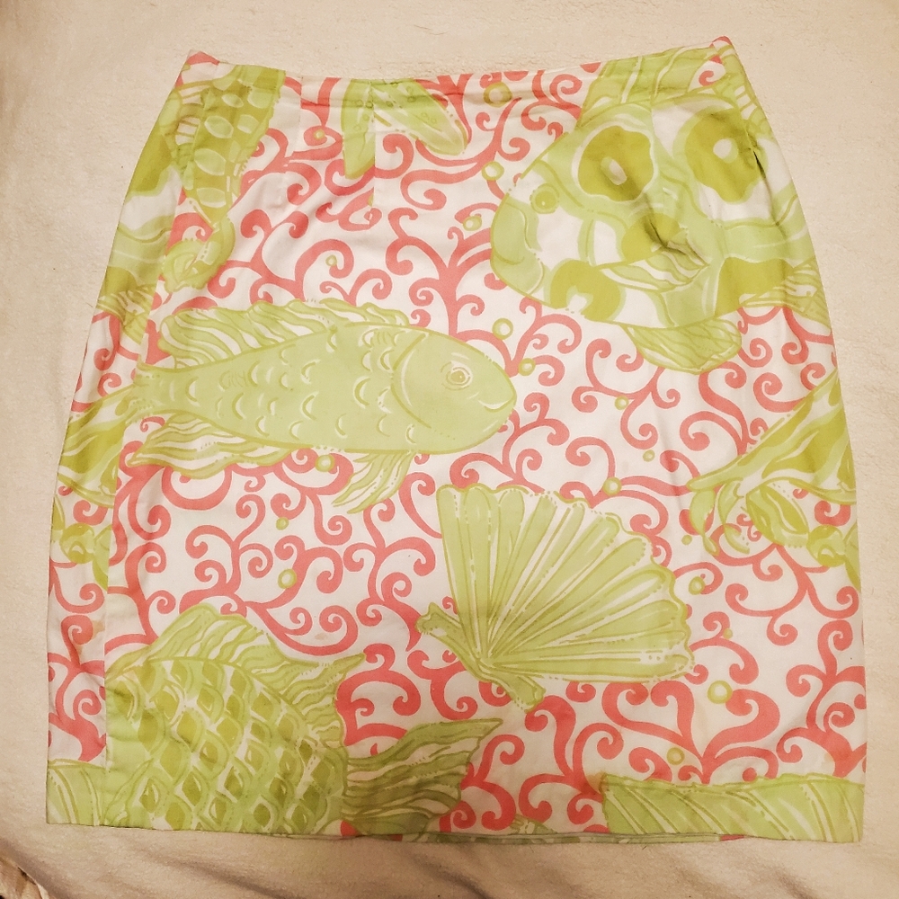 Vibrant Fish and Shell Pattern Skirt